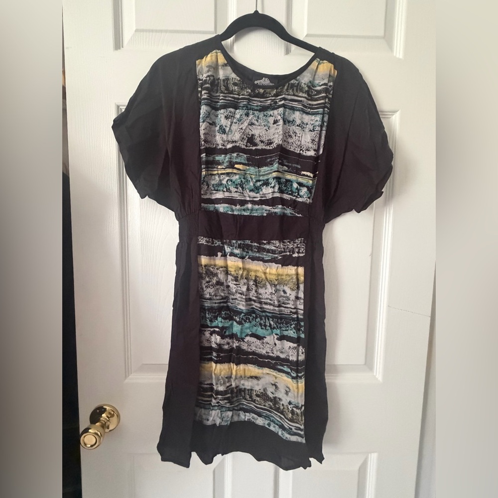 Angie Printed Top in Black, Teal, Olive, and White